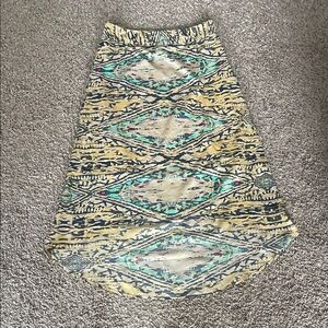 The Limited High-Low Skirt with Geometric Pattern